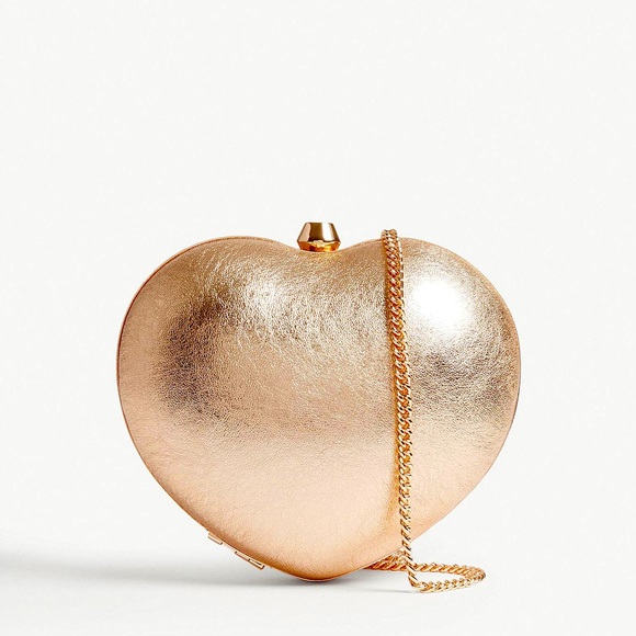 Michael Kors Pearlized Small Heart Box Clutch - Picture 1 of 3